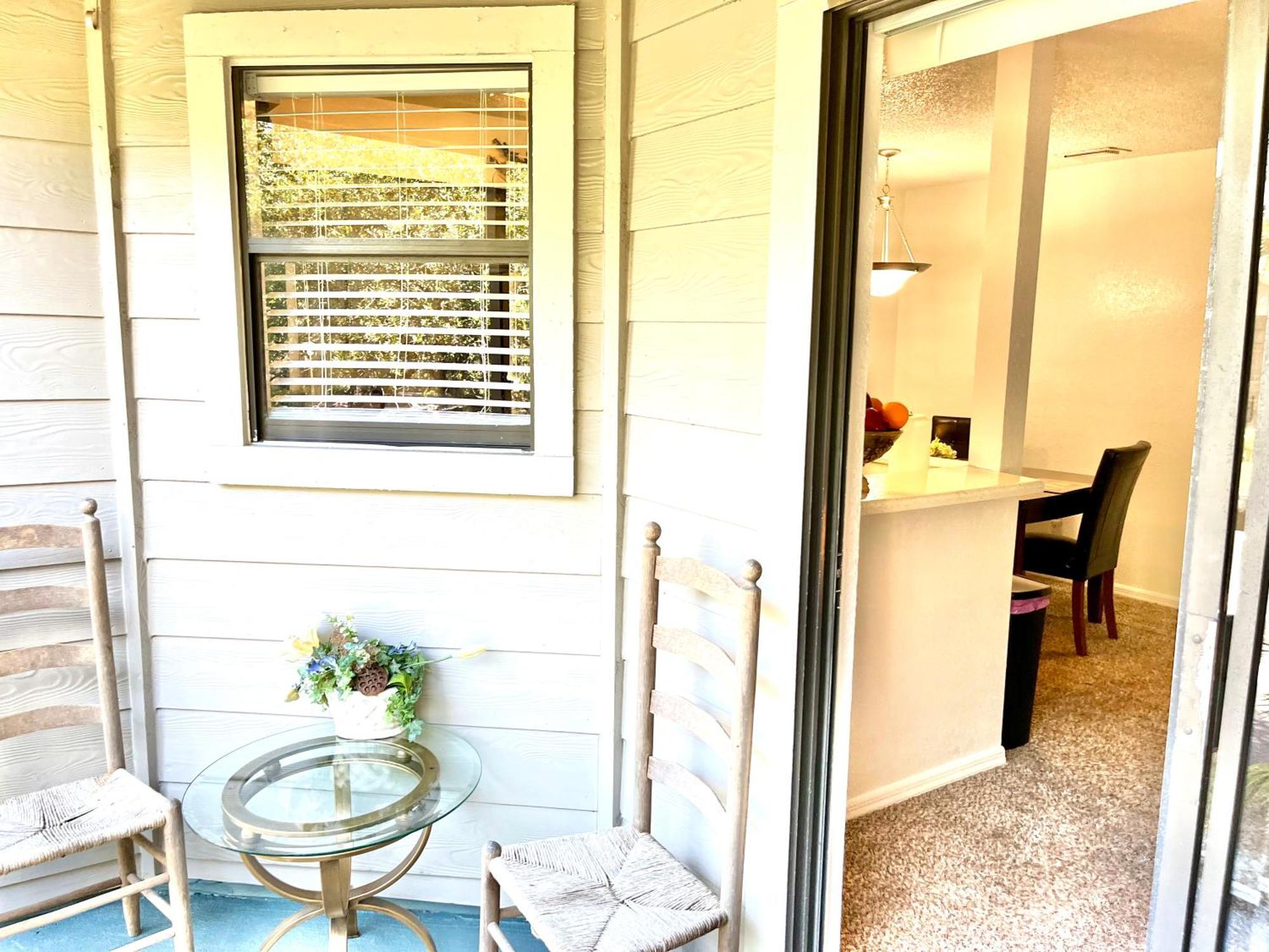 Daytona 2 Bed Apartment 10 Minutes To Beach With Balcony Порт-Орандж Екстер'єр фото