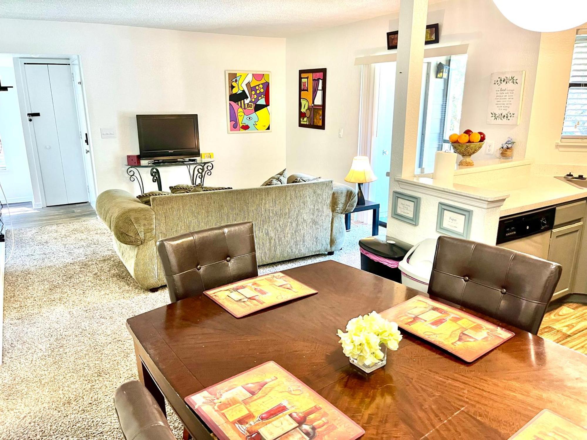 Daytona 2 Bed Apartment 10 Minutes To Beach With Balcony Порт-Орандж Екстер'єр фото