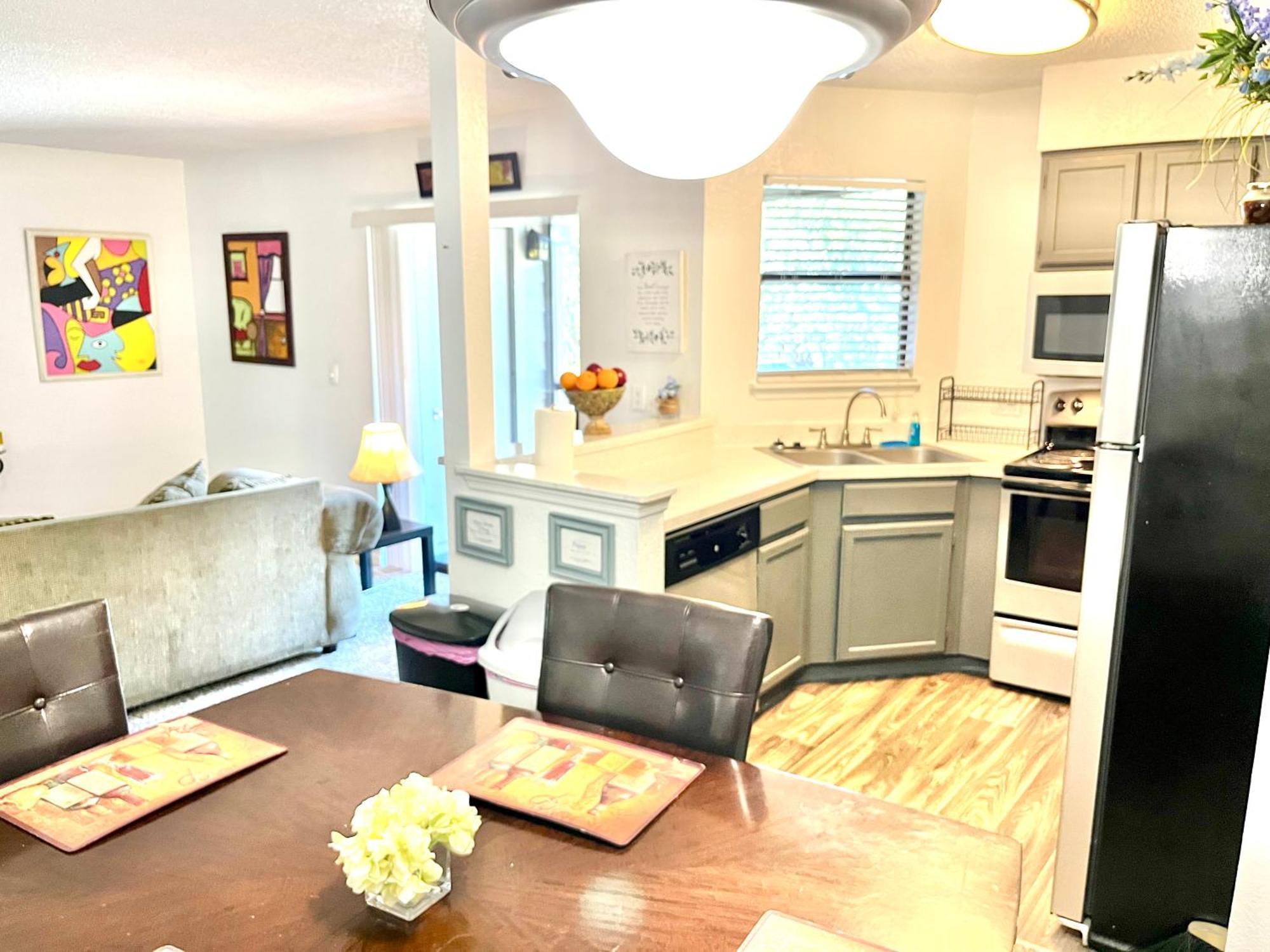 Daytona 2 Bed Apartment 10 Minutes To Beach With Balcony Порт-Орандж Екстер'єр фото